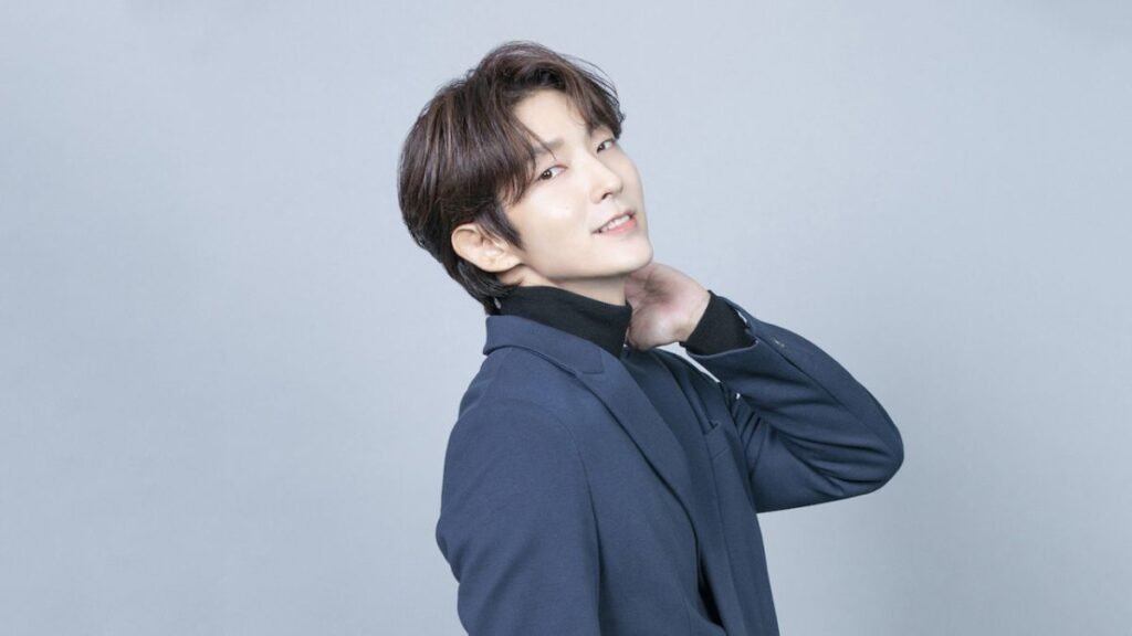 Lee Joon Gi - Top 10 Most Handsome South Korean Actors 2024