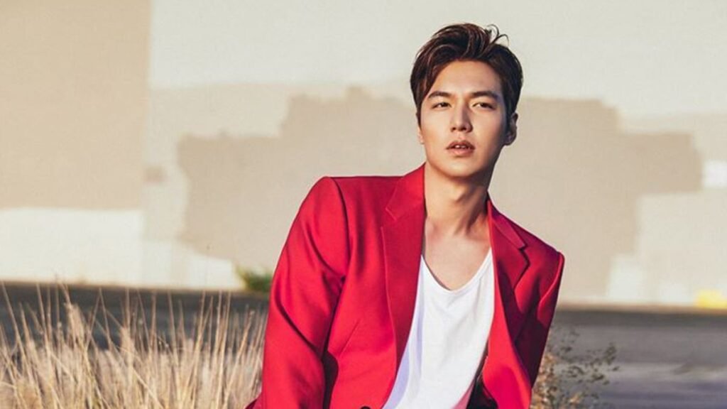 Lee Min Ho - Top 10 Most Handsome Korean Men 